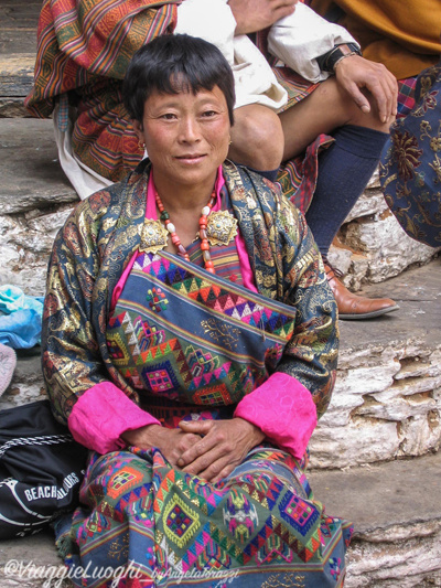 BHUTAN MARZO’08 194d(222) Paro