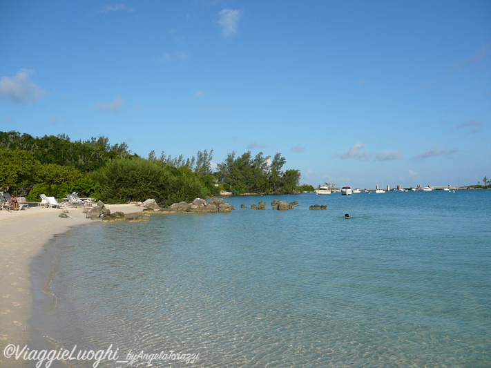 Bermuda 2011-5 Grotto bay