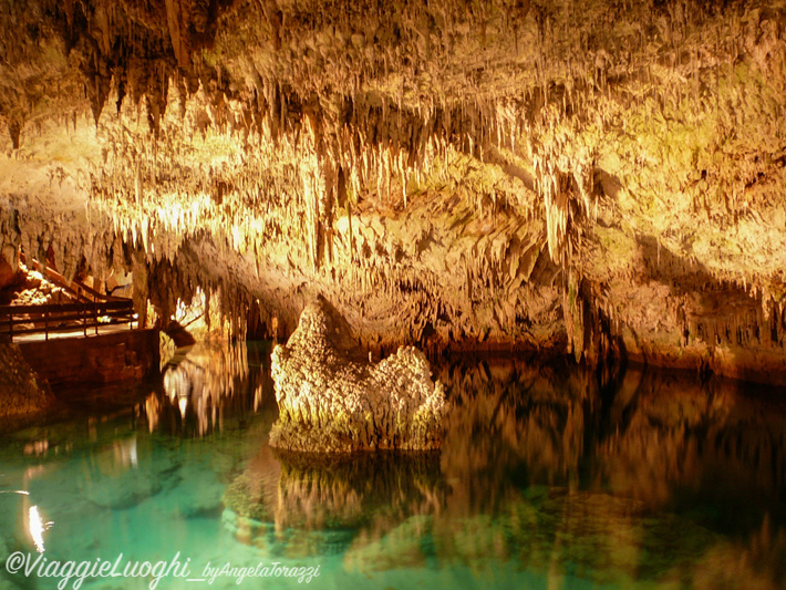 Bermuda 2011-8 Crystl cave