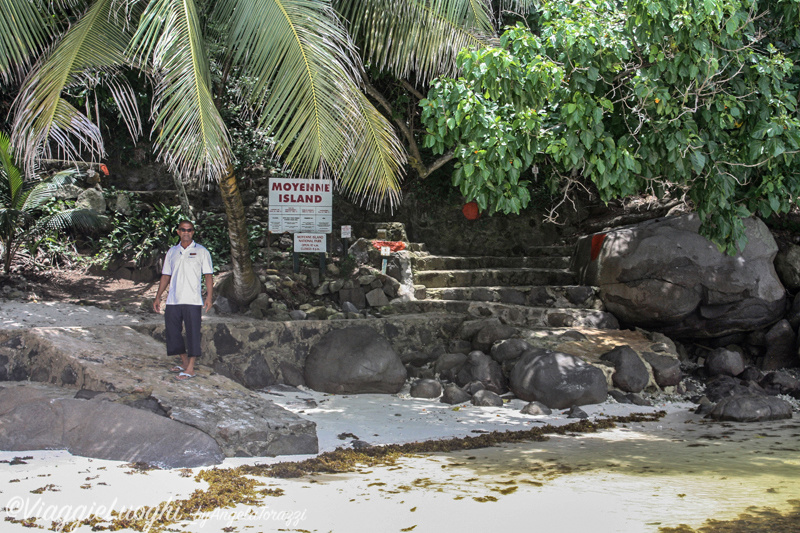 Seychelles Mar 13 210 Moyenne Isl.