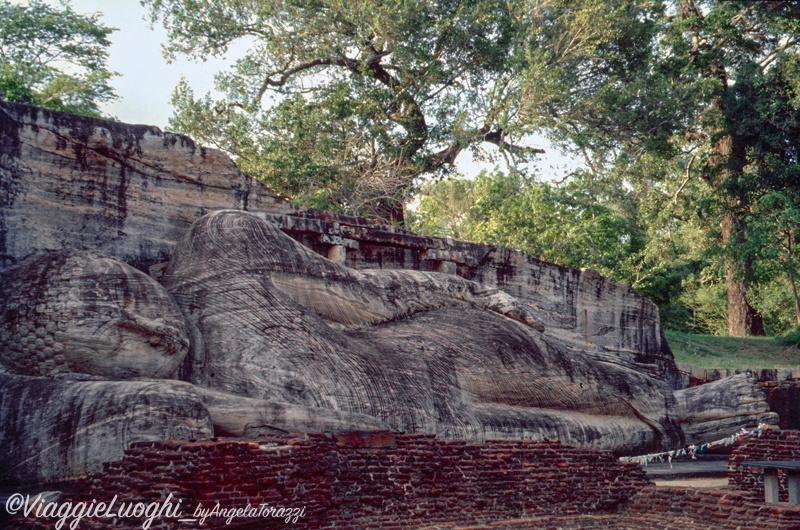 Sri Lanka ’96 052b Polannaruwa