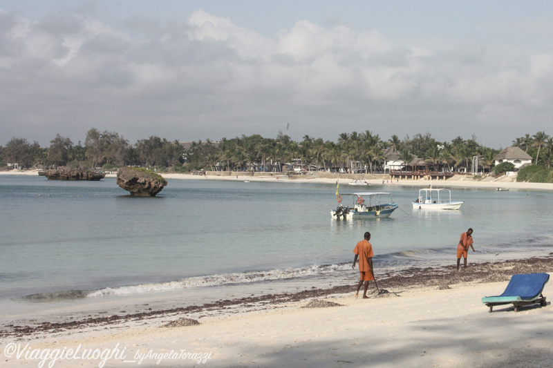 1 Kenya _0685b Watamu