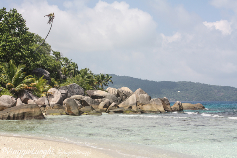 Seychelles Mar 13 569 Felicité Isl.