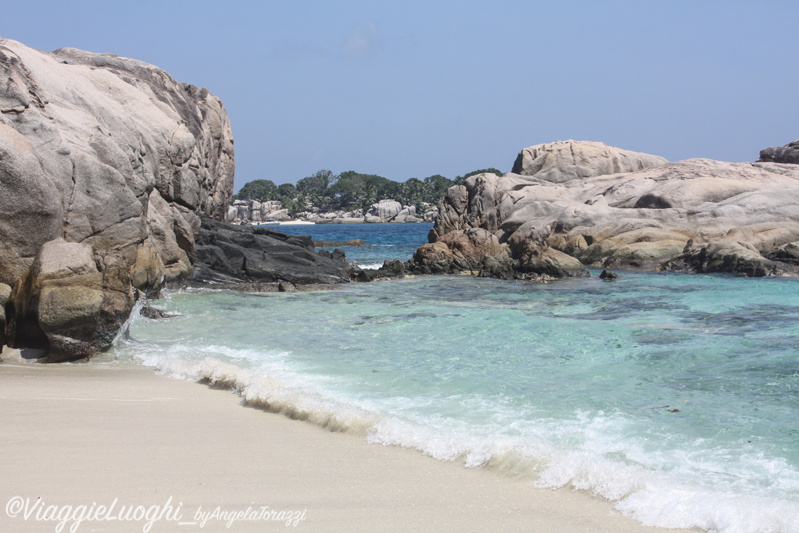 Seychelles Mar 13 581 Felicité Isl.