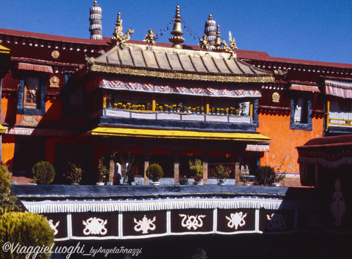 Tibet Oct 07 248 (284)Lhasa Jokhang T