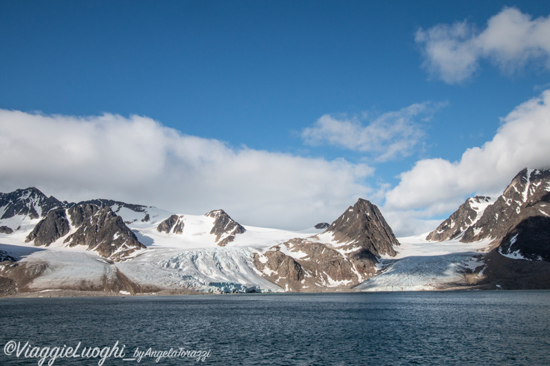 Svalbard Jul 2024 – 00436 RaudFjord