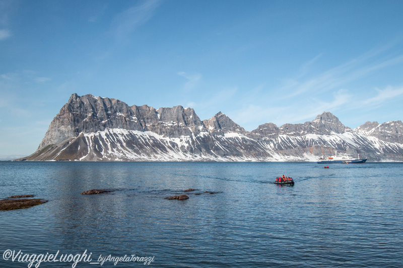 Svalbard Jul 2024 – 02492 Hornsund Fjord